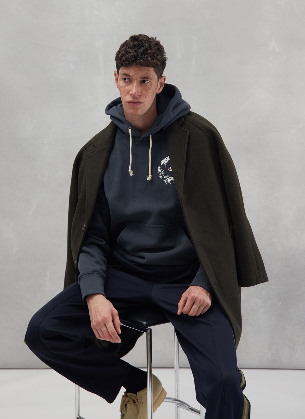 Champion ecru clearance sweatshirt